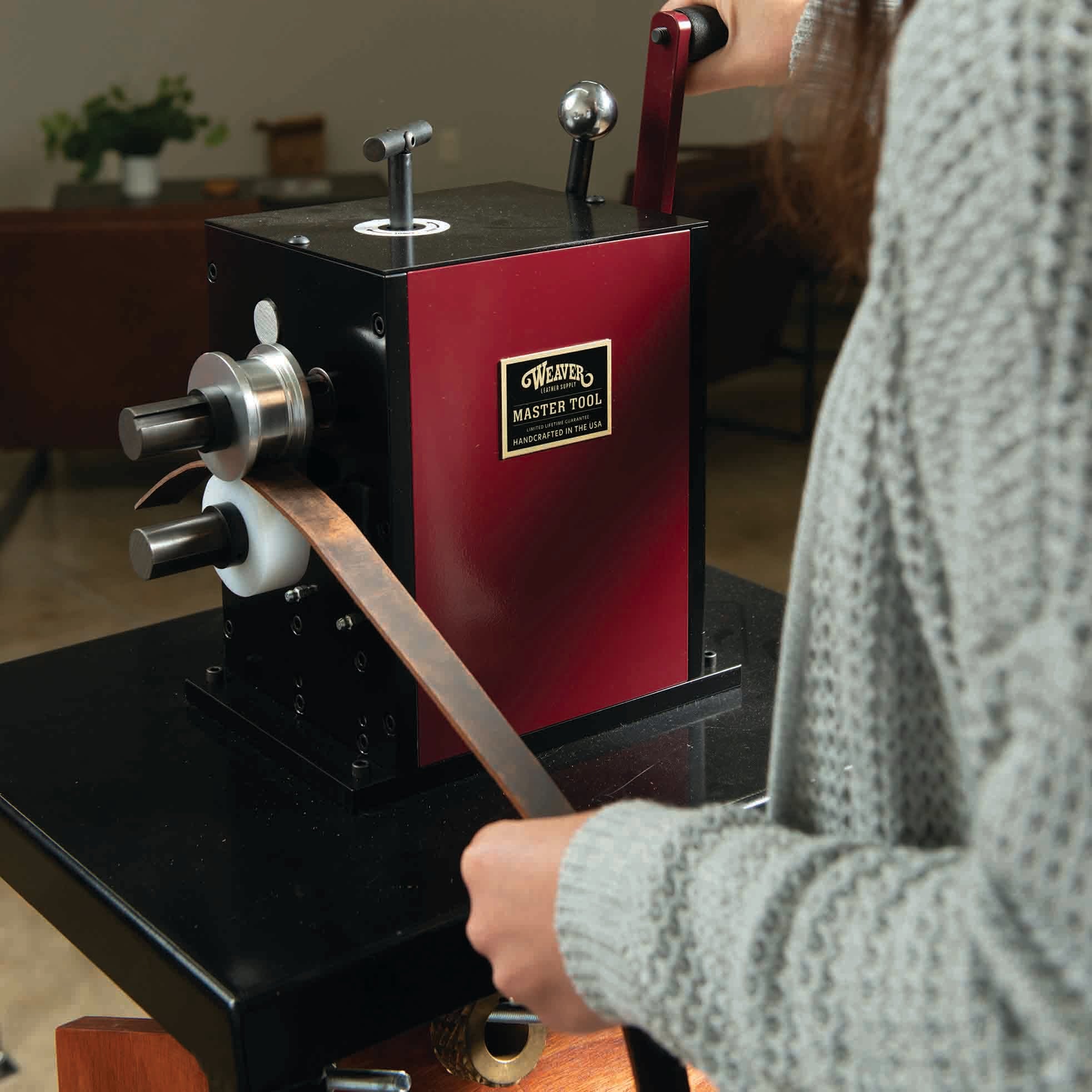 Master Tool Creaser and Embosser - Image 9